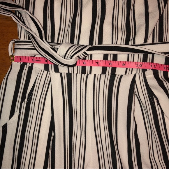 Black & White Belted Jumpsuit - Picture 3 of 6